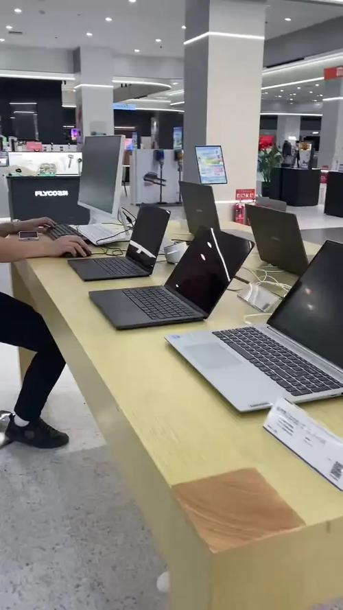 暑期数码电子产品热销，业内人士支招理性购机